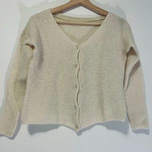 Cream Aritzia Wilfred cardigan